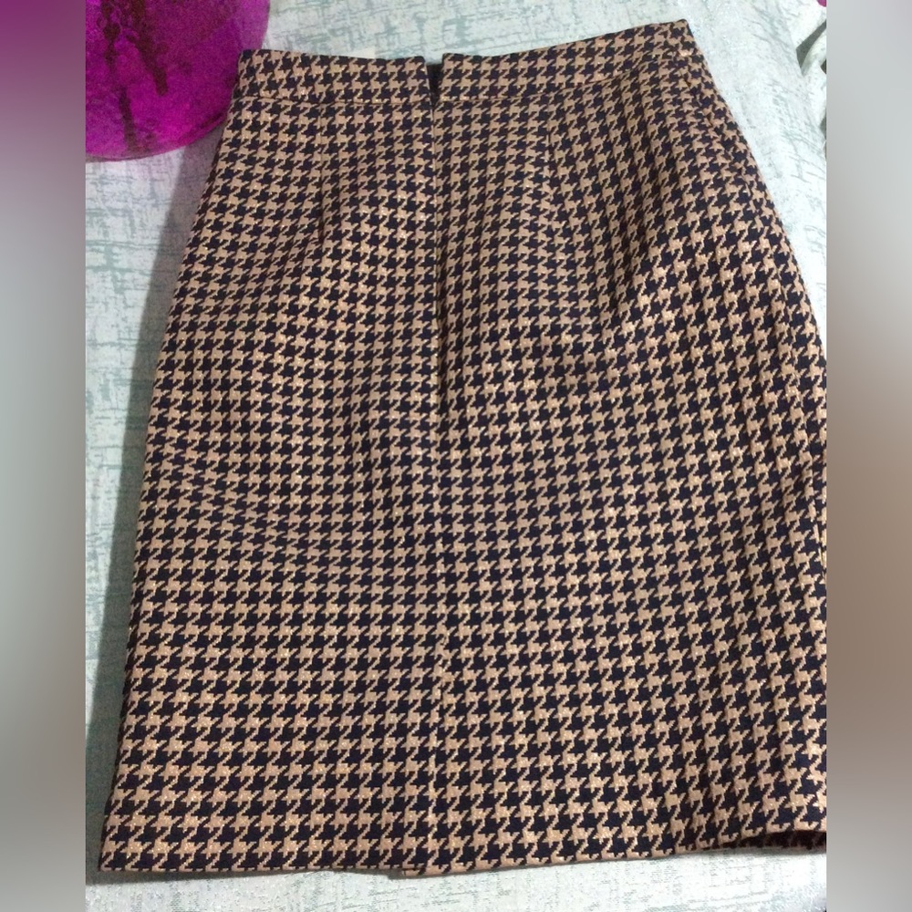 Ann Taylor skirt - Picture 5 of 6